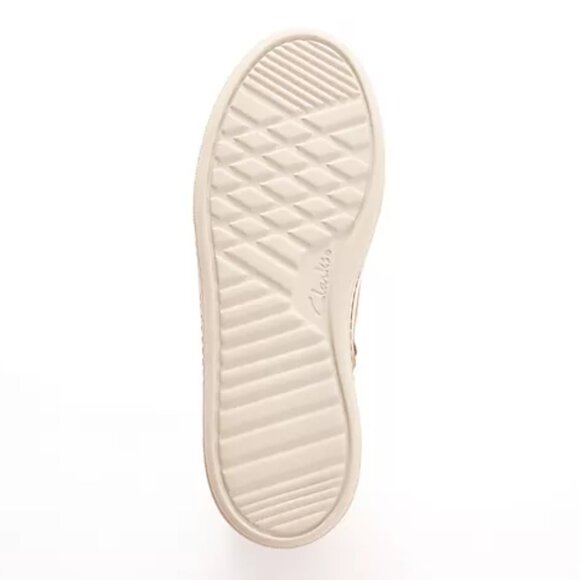 NEW CLARKS Wide Leather Hollyhock Lane Lined Comfort Booties in pebble 1125 5t3 - Picture 3 of 6